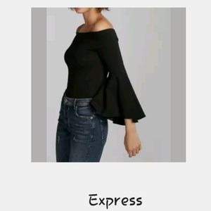 Express bell sleeve top sz M wine color